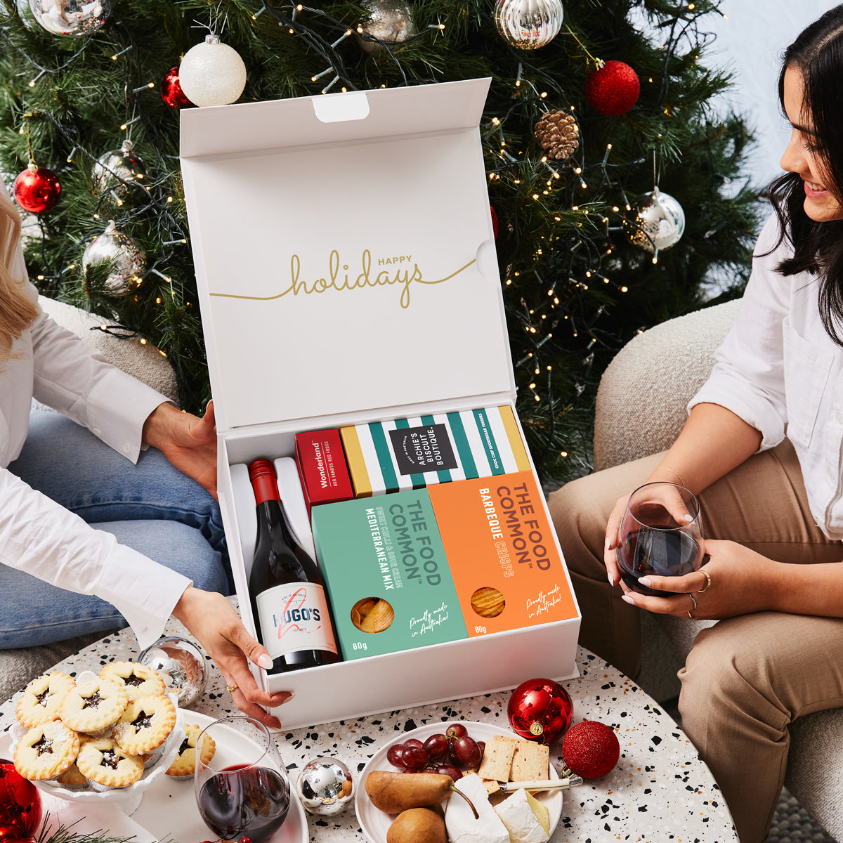 affordable hampers, Christmas gifts under $100, budget Christmas hampers, non alcoholic hampers, personalised Christmas gifts