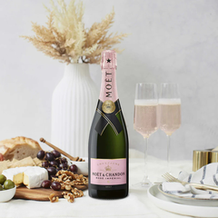 The Champagne Mum