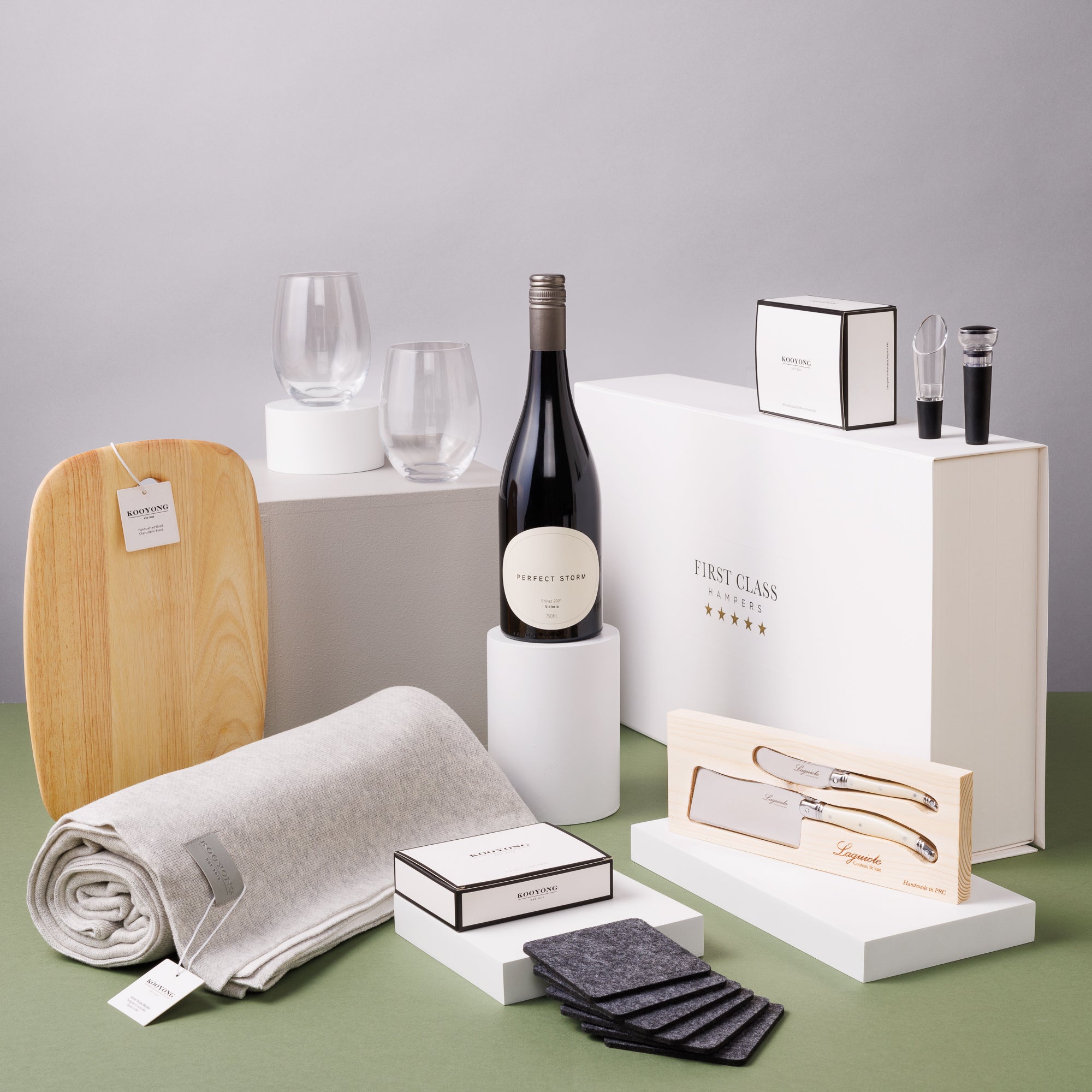 Modern Living #2 Hamper